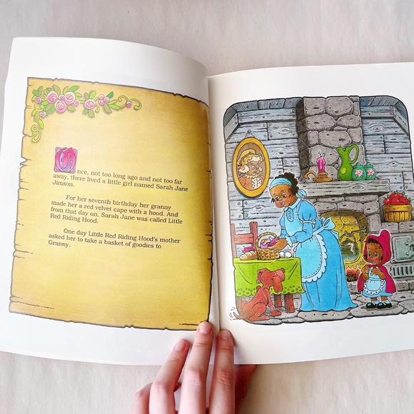 Little Red Riding Hood by Fred Crump Jr Paperback Book - Picture 4 of 4